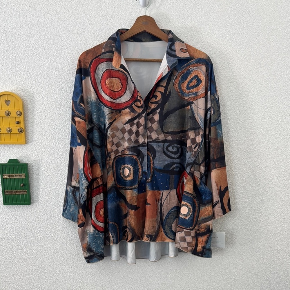 3 Potato Size L/XL NWT Button Up Abstract Artsy Top Tunic Flowy Multicolor